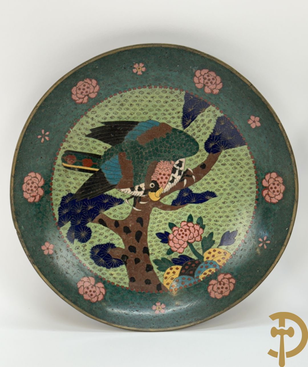 Twee cloisoné borden met vogel- en bloemendercor