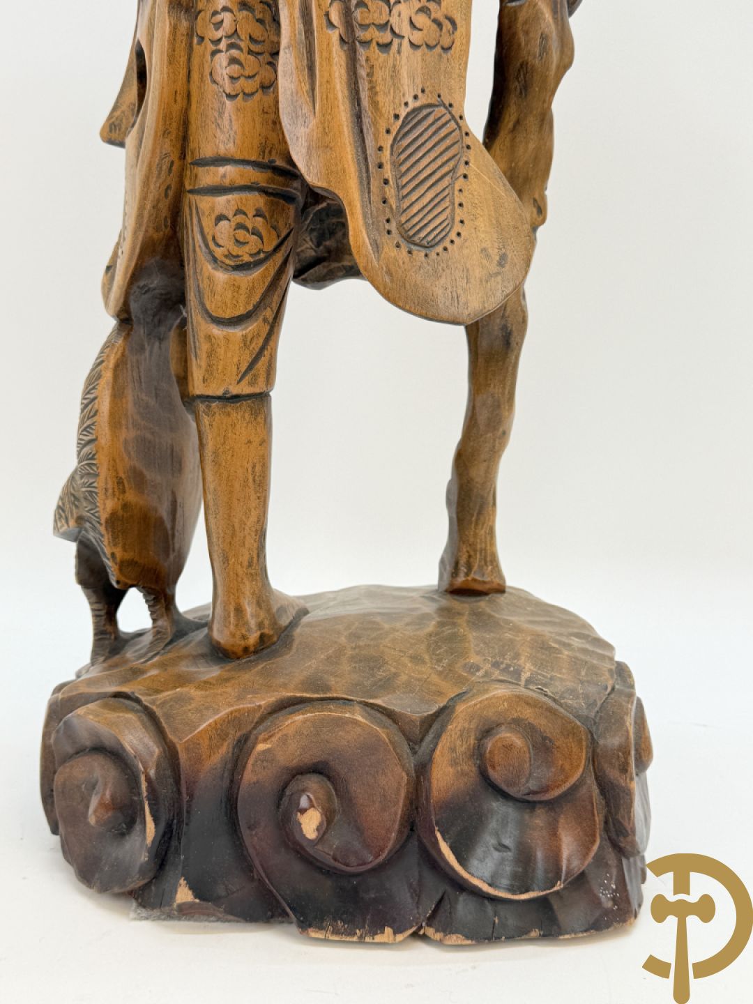 Aziatische houtsculptuur Guanying met 2 oosterse figuren + Oosterse man met baard