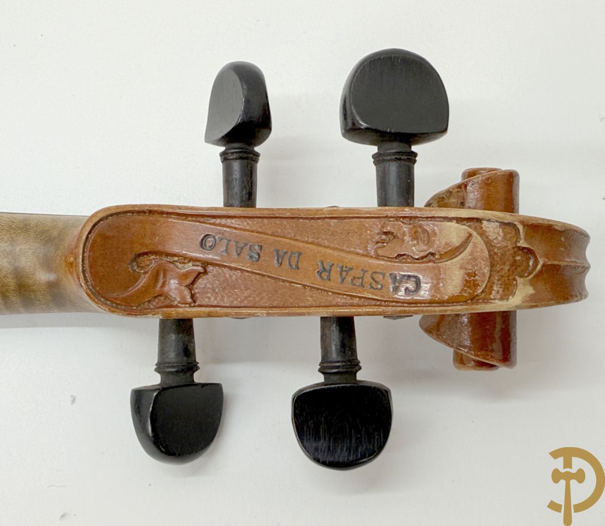 Oude viool, Caspar Da Salo N. Brescia getekend binnenin