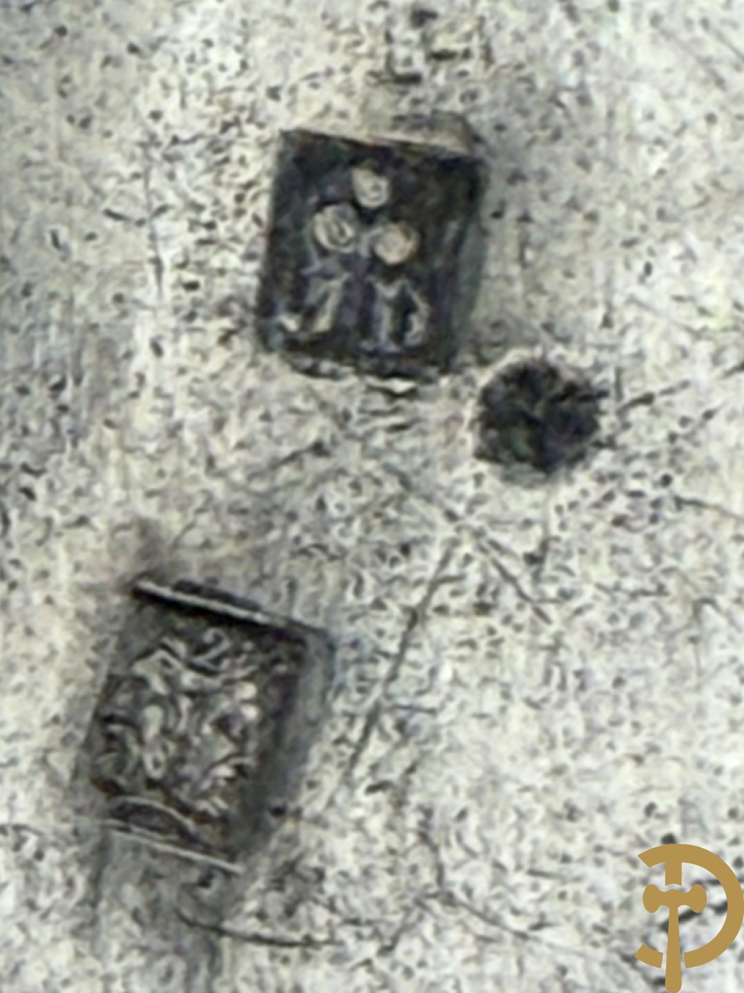 Zilveren koffiekan + bijhorende melk- en suikerpot, Louis XV stijl