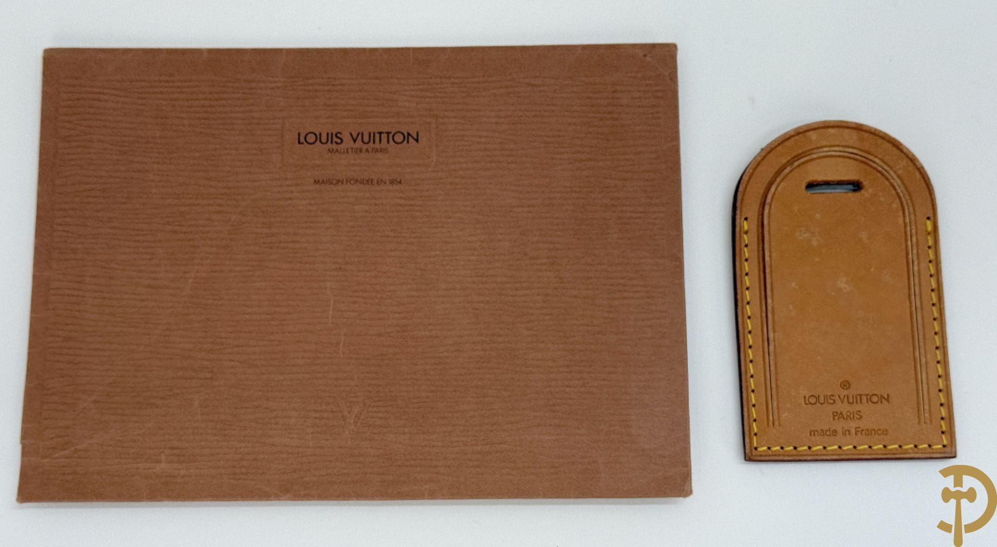 Grote en kleine toiletzak Louis Vuitton + agenda 2001  + portefeuille + tag + paraplu