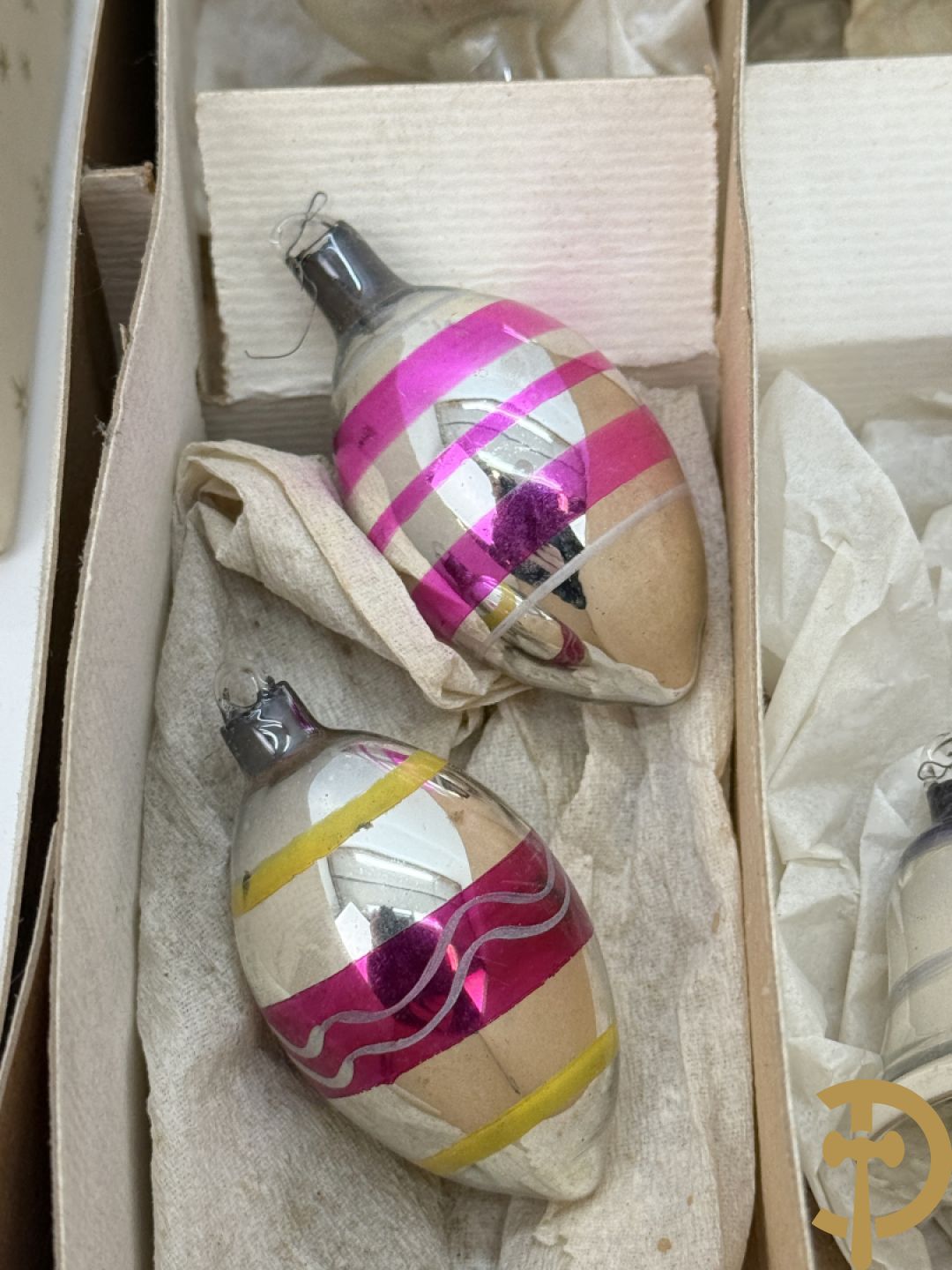 Antiek mondglazen kerstballen, Ajeko en pieken