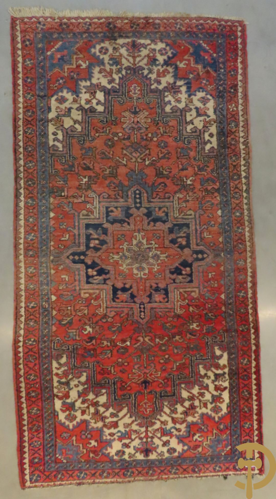 Oosters handgeknoopt tapijt met centraal decor Hamadan