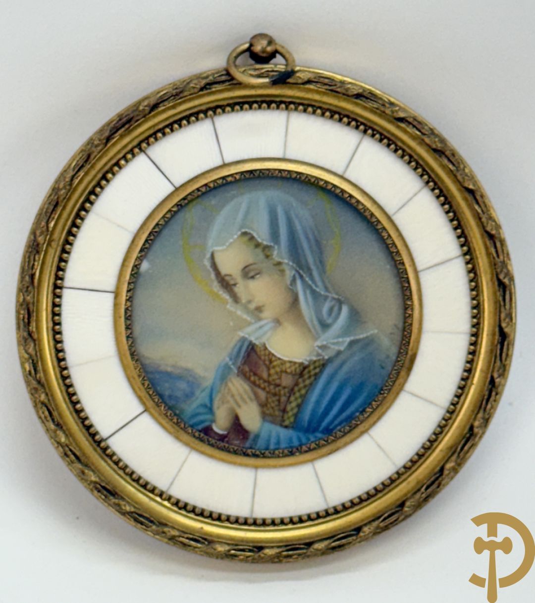 Vijf miniaturen met damersportretten en romantische scène, waarvan 4 getekend : de Roussely, Canova, Siluce ? en Domery ?