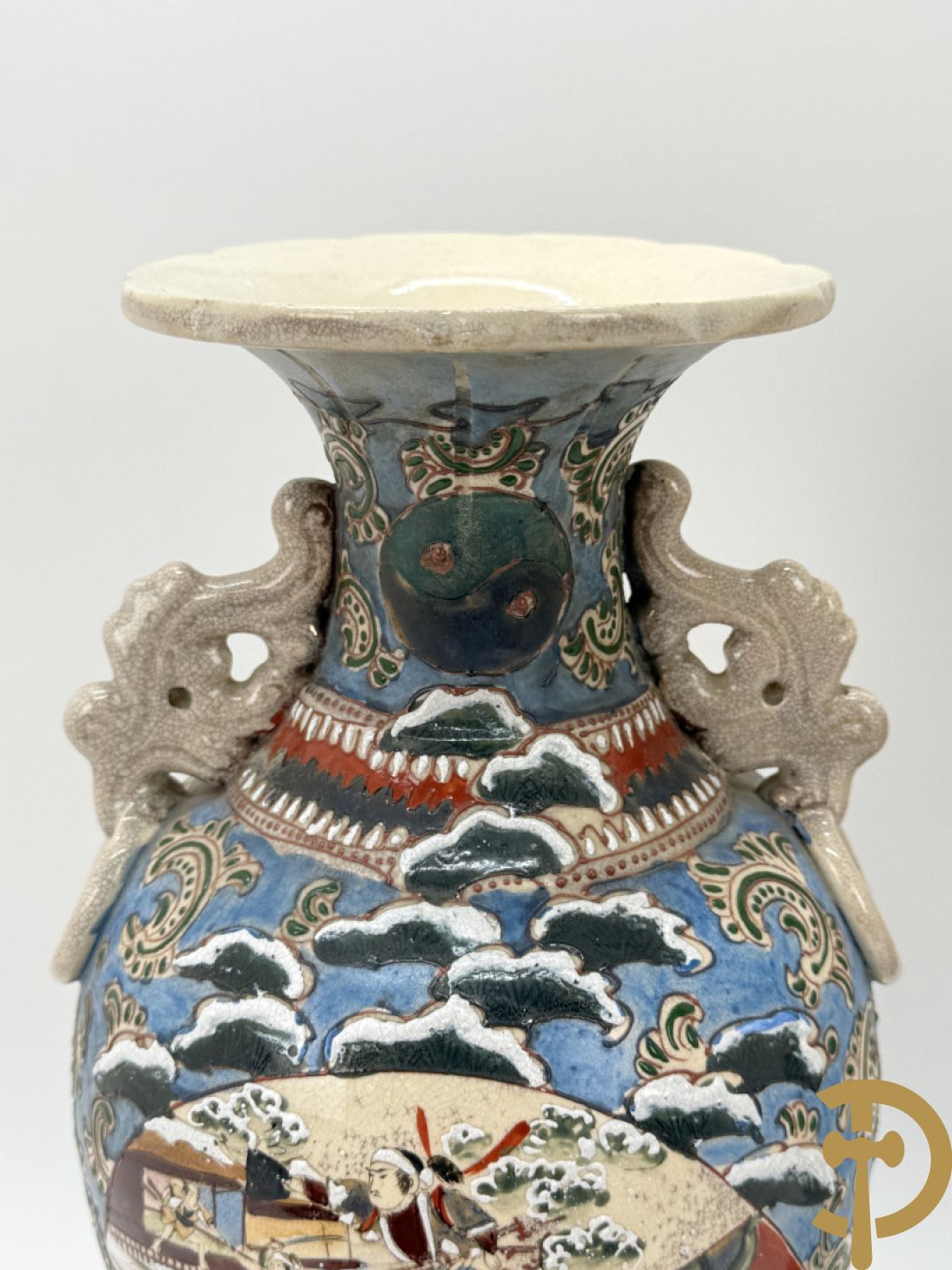 Paar Satsumat vazen met krijgertaferelen