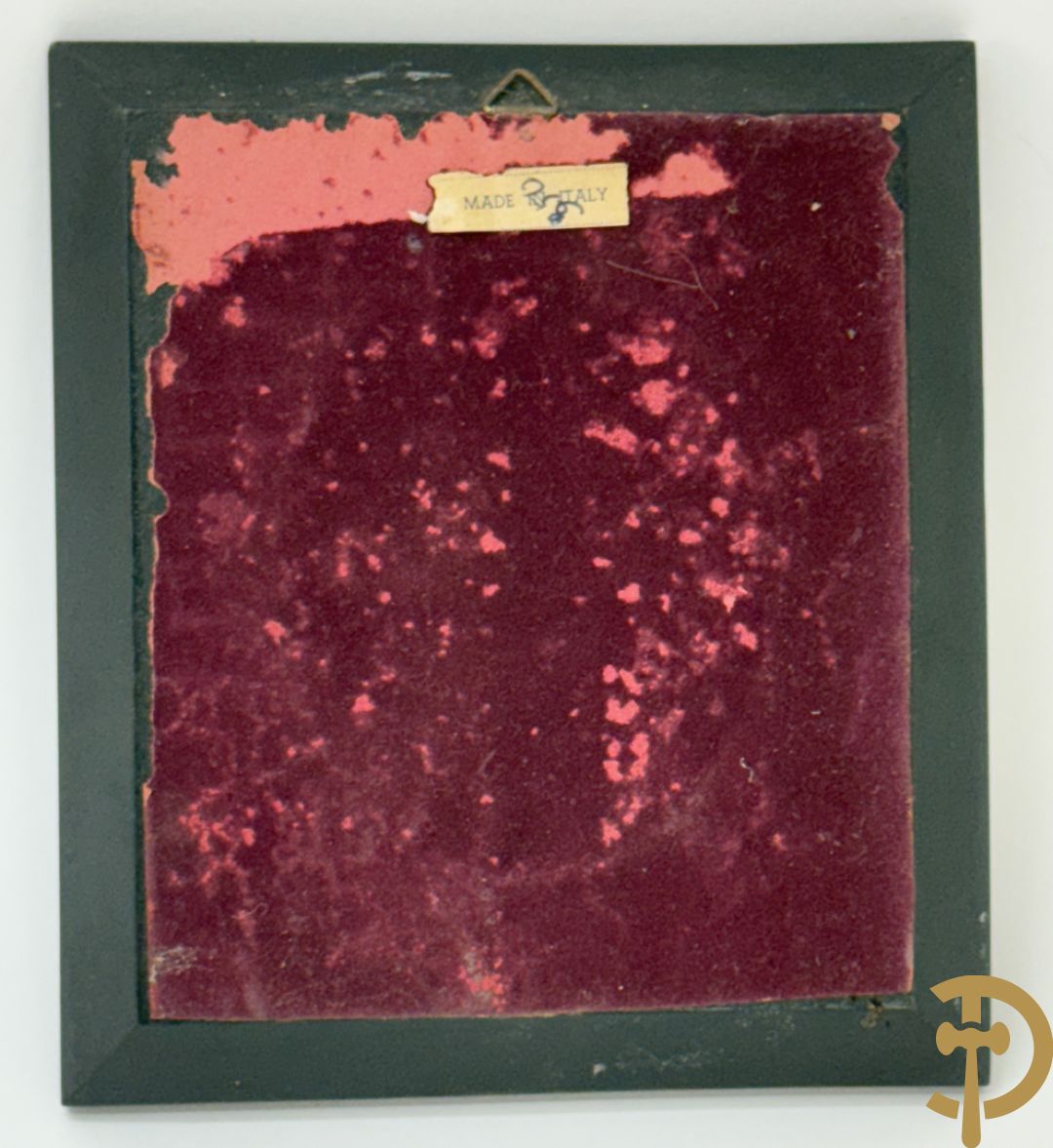 Vier handgekleurde miniaturen met romantische scènes en edeldames