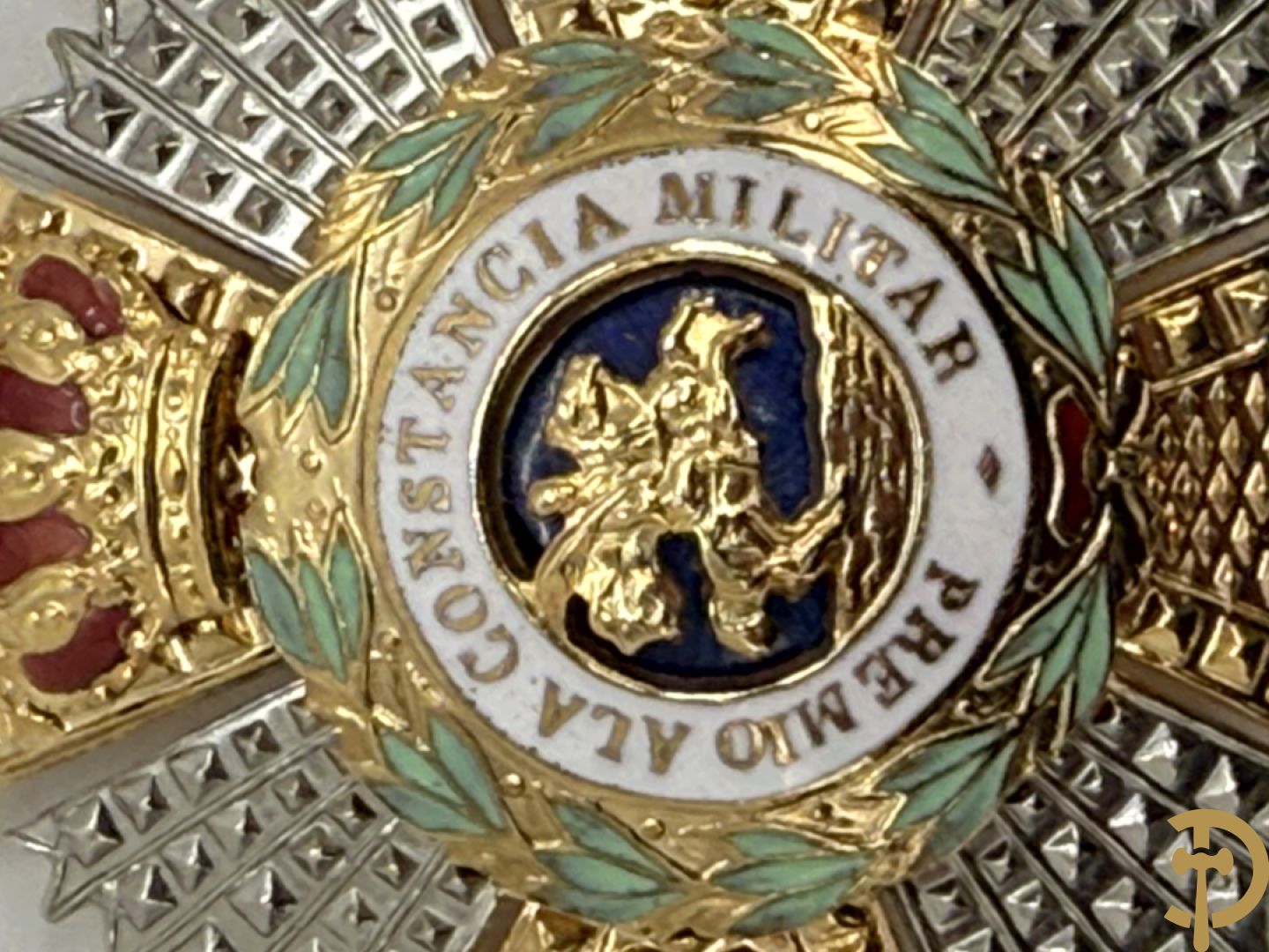 Grootkruis en borstster in de Orde van Sint-Hermengilde Spanje