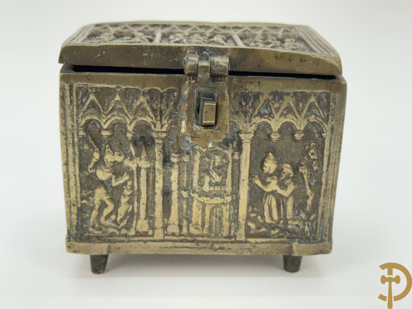 Vierdelige koperen Russische reisikoon + bronzen Neo Gotisch koffertje