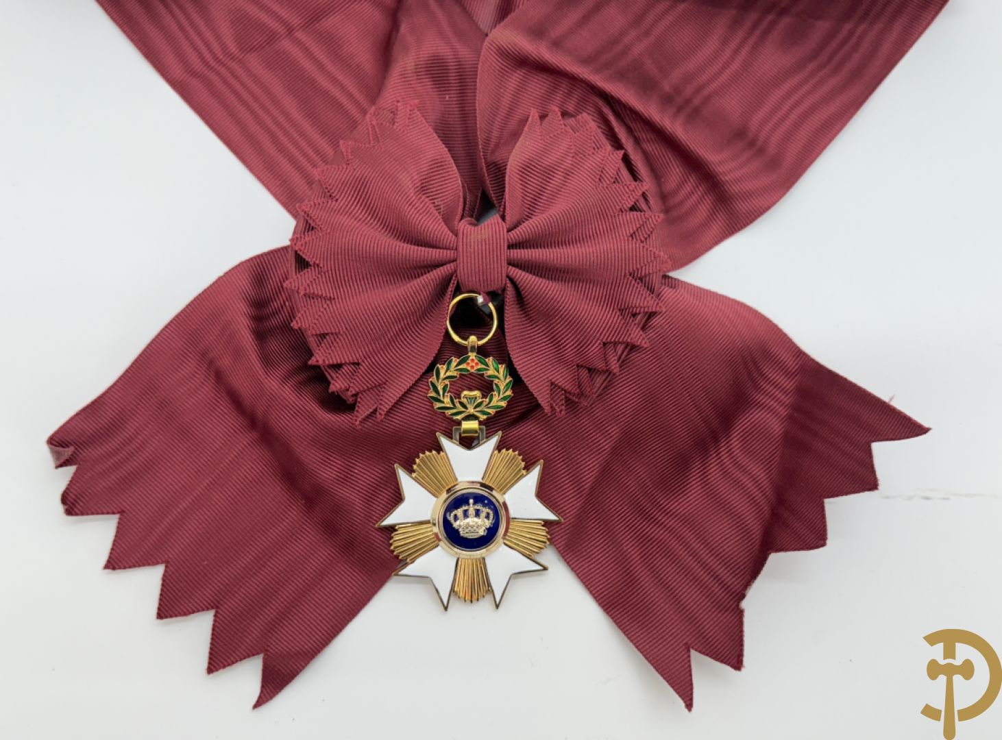 Grootlint en medaille Groot-Officier in de Orde van de Kroon