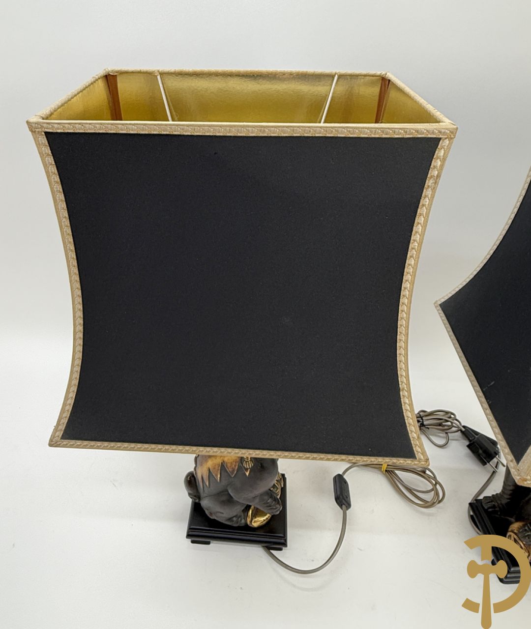 Paar fo-honden in keramiek gemonteerd als lampadaire