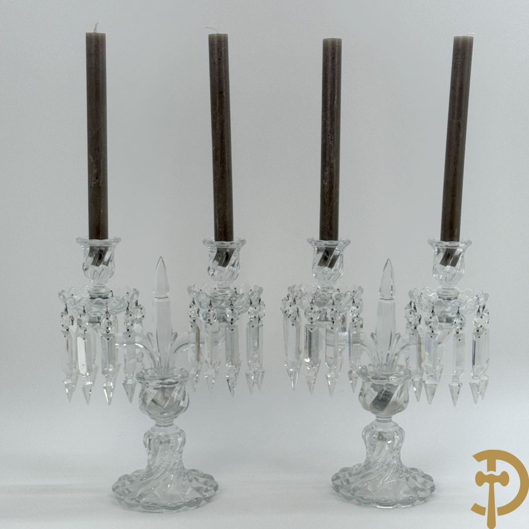 Paar kandelaars in helder kristal, Baccarat