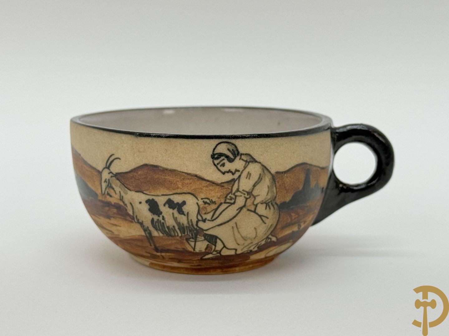 Tète à tète in meerkleurige faience Grès van Ciboure, getekend R. Le Corrone, bestaande uit theekan, melkkan, suikerpot, 2 tasjes en 2 schoteltjes