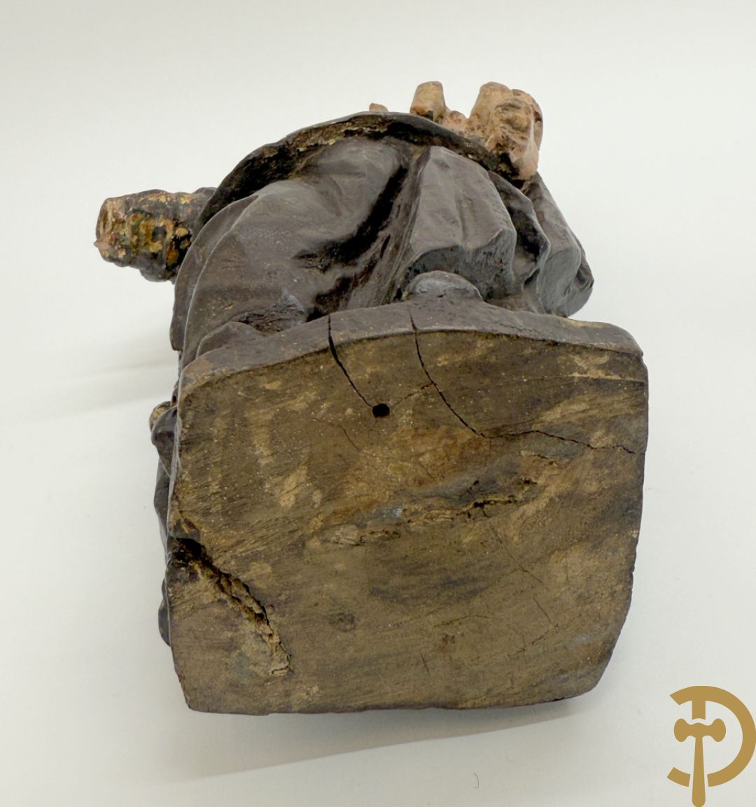 Gepolychromeerde houtsculptuur van Sint-Antonius met kind + gepolychromeerde houtgesculpteerde Madonna met kind + houtsculptuur van Sint-Jacob