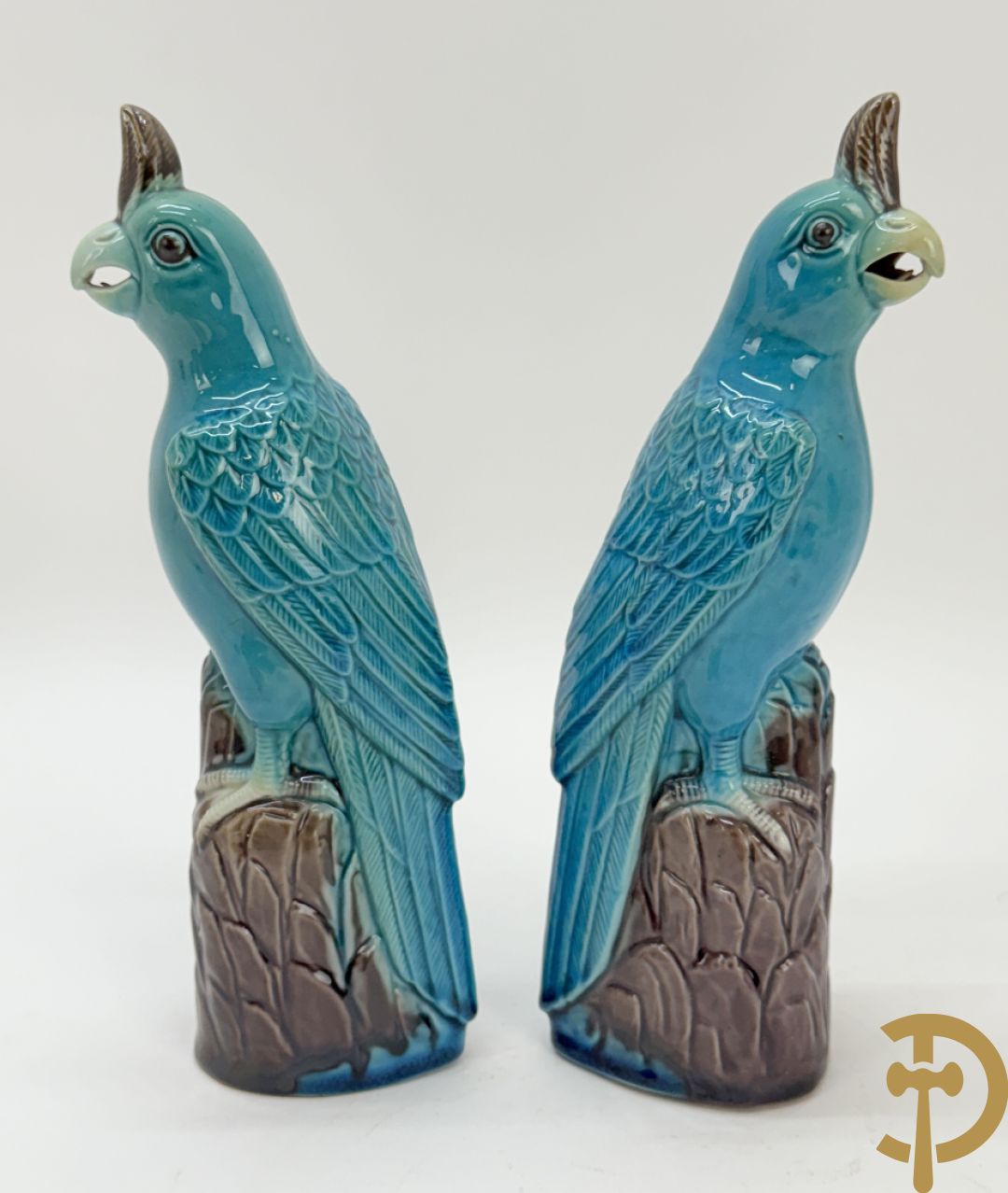 Chinese keramieken wijsgeer met staf + paar papegaaien in meerkleurige keramiek + 2 paar Aziatische keramieken fo-hondjes