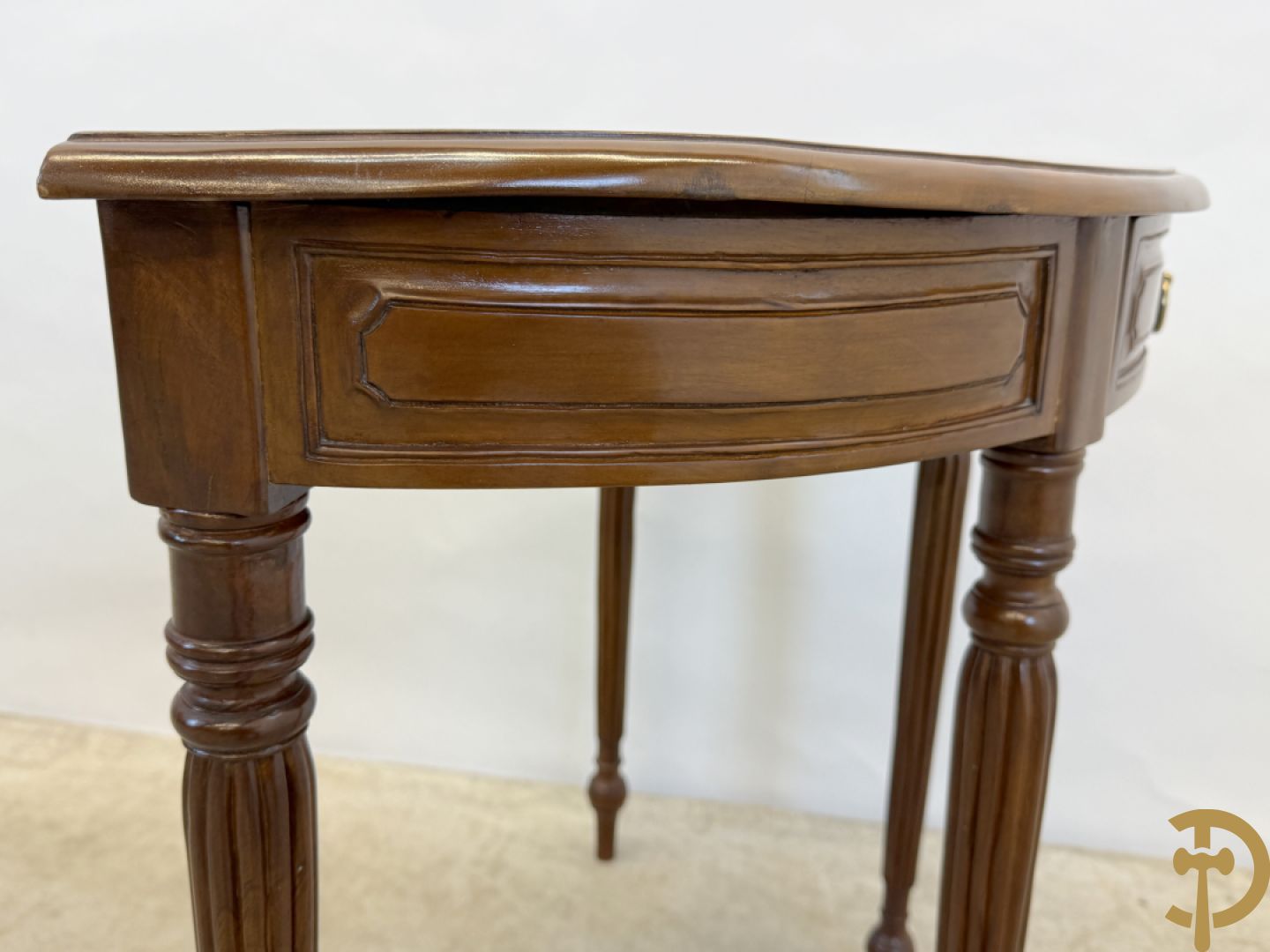 Notelaren halve maan console met lade