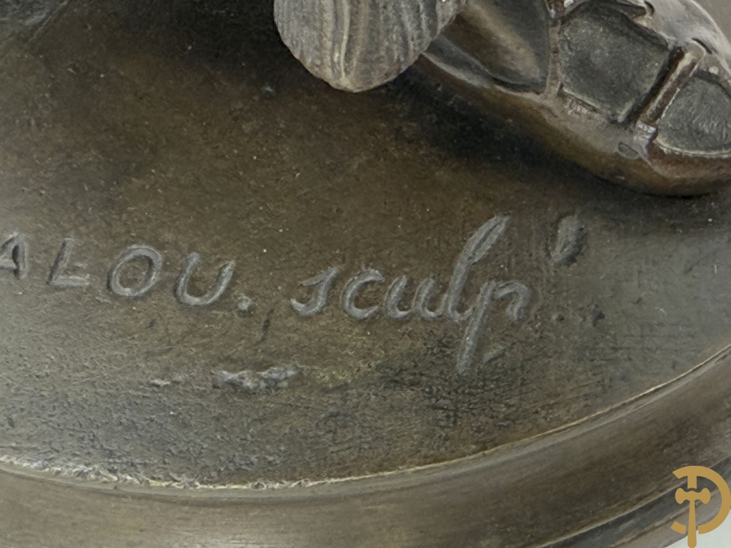 HALOU A. sculpt. getekend 