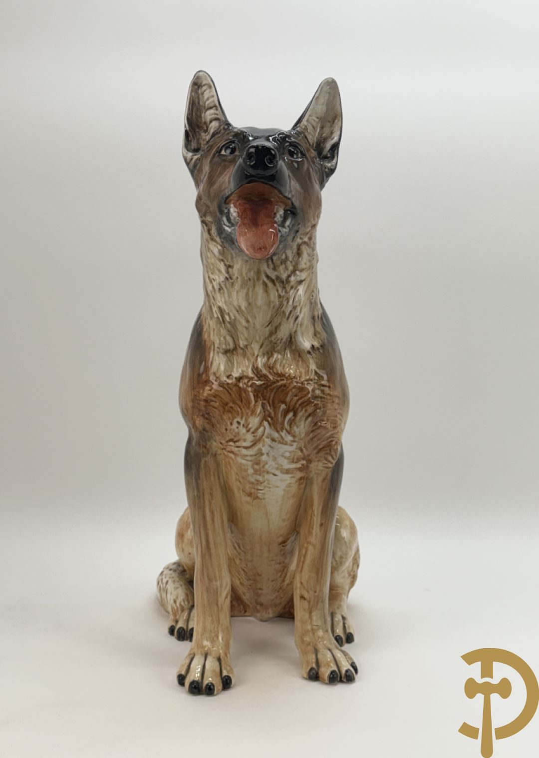 Meerkleurige keramieken Duitse herdershond