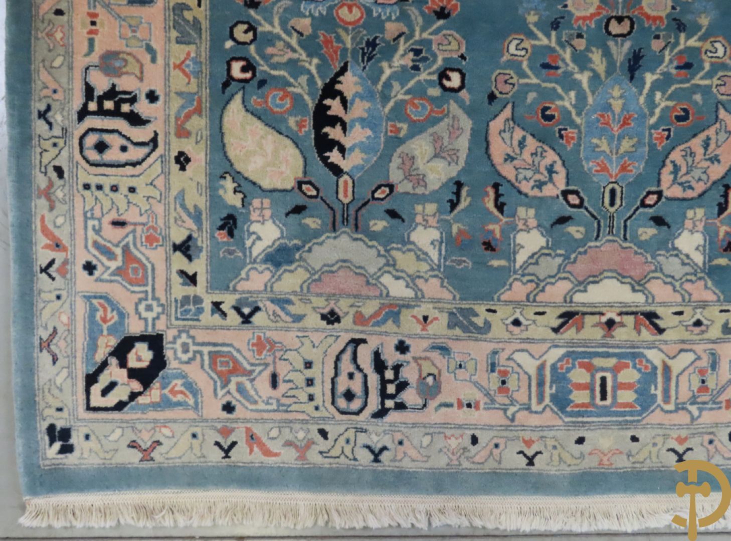 Oosters handgeknoopt tapijt Keshan met bloemen- en vogelmotieven