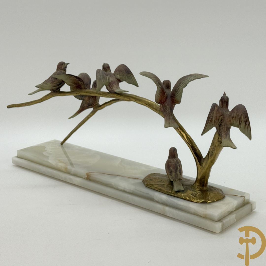 Ongetekend - Vergulde bronzen tak met zes vogels, op onix marmeren sokkel