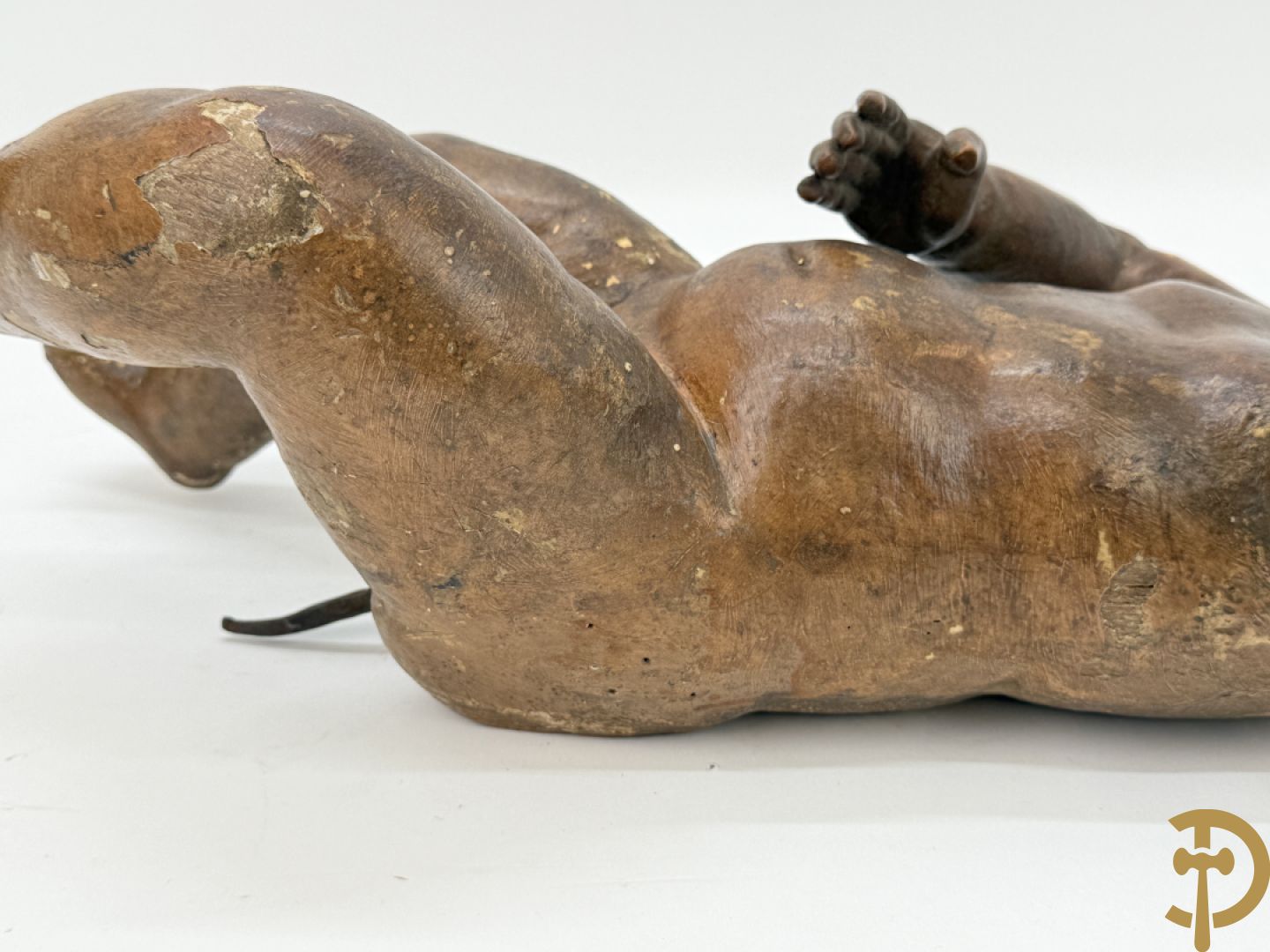 Paar houtgesculpteerde en gepolychromeerde cupido