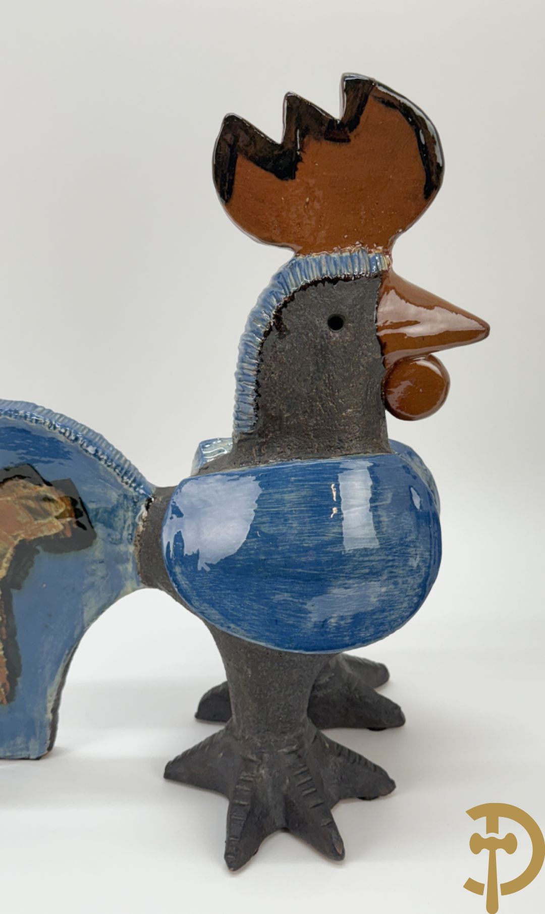 POUCHAIN Dominique getekend - Twee gekleurde keramieken hanen