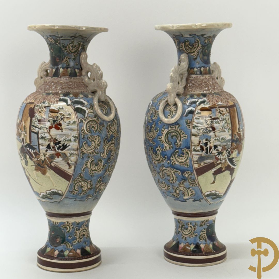 Paar Satsumat vazen met krijgertaferelen