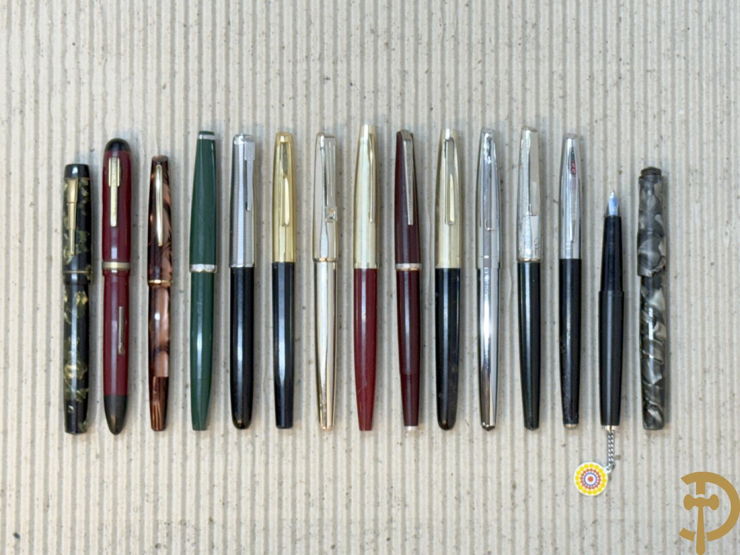 Vijftien oude vulpennen w.o. 4 uit de jaren 