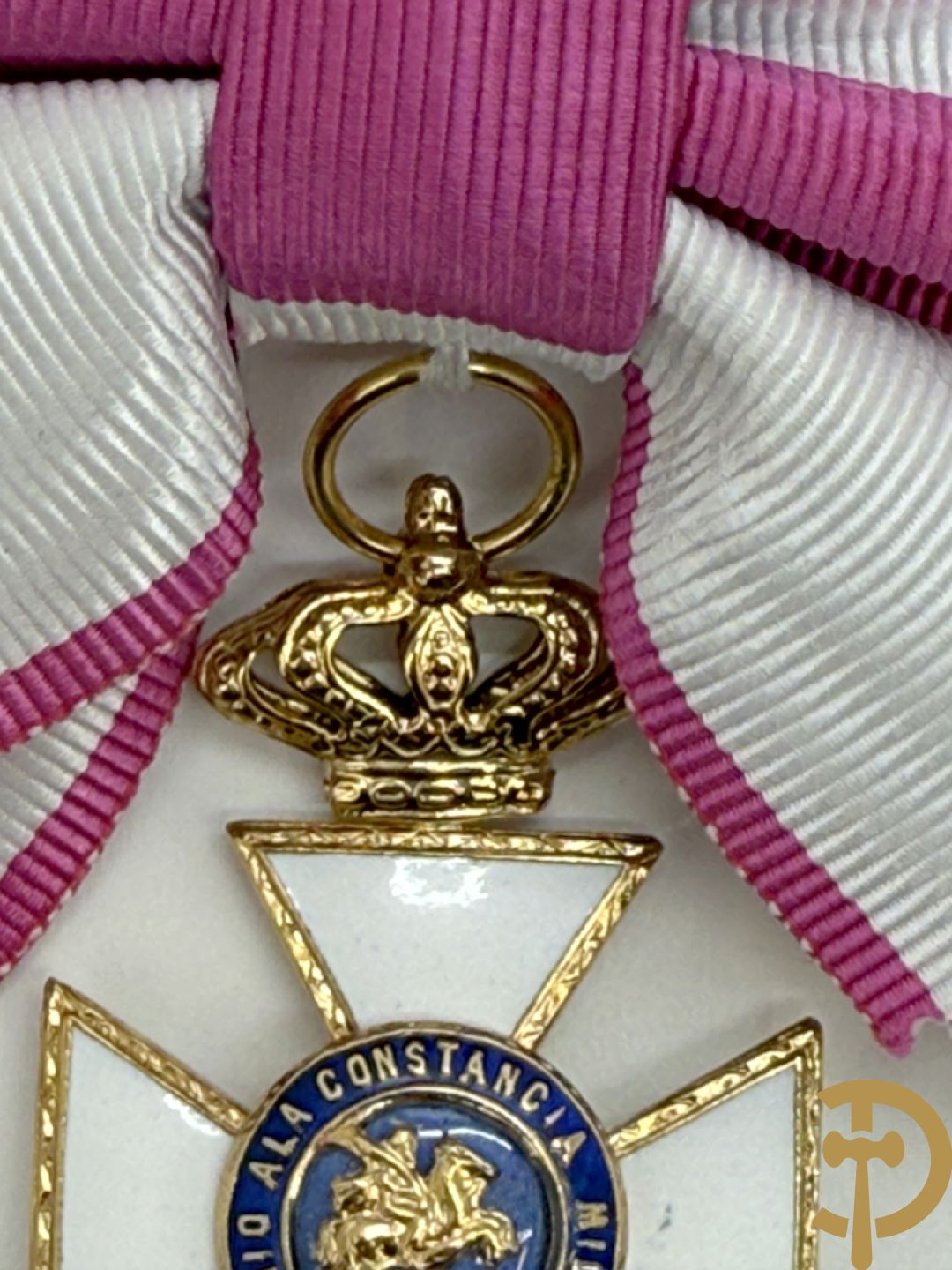 Grootkruis en borstster in de Orde van Sint-Hermengilde Spanje