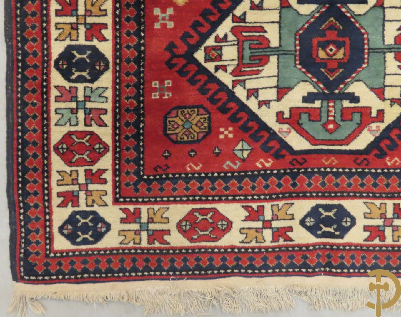 Twee oosterse handgeknoopte tapijten Hamadan en Kaukasus