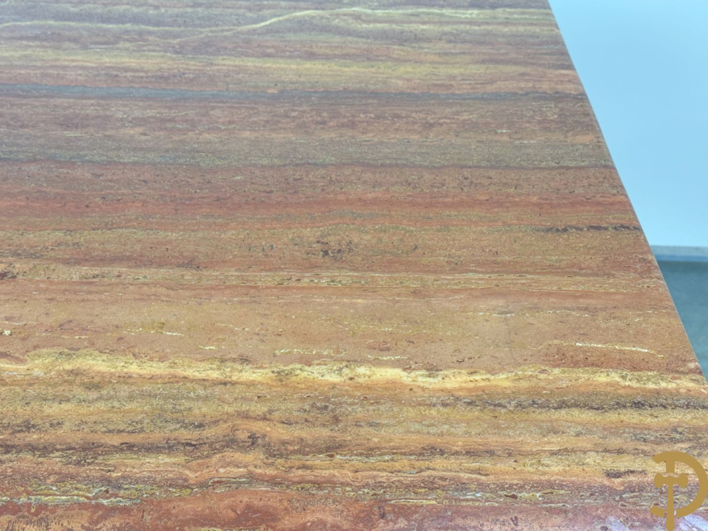 Geaderde marmeren Cassina tafel op 4 cilindervormige poten Mario Bellini