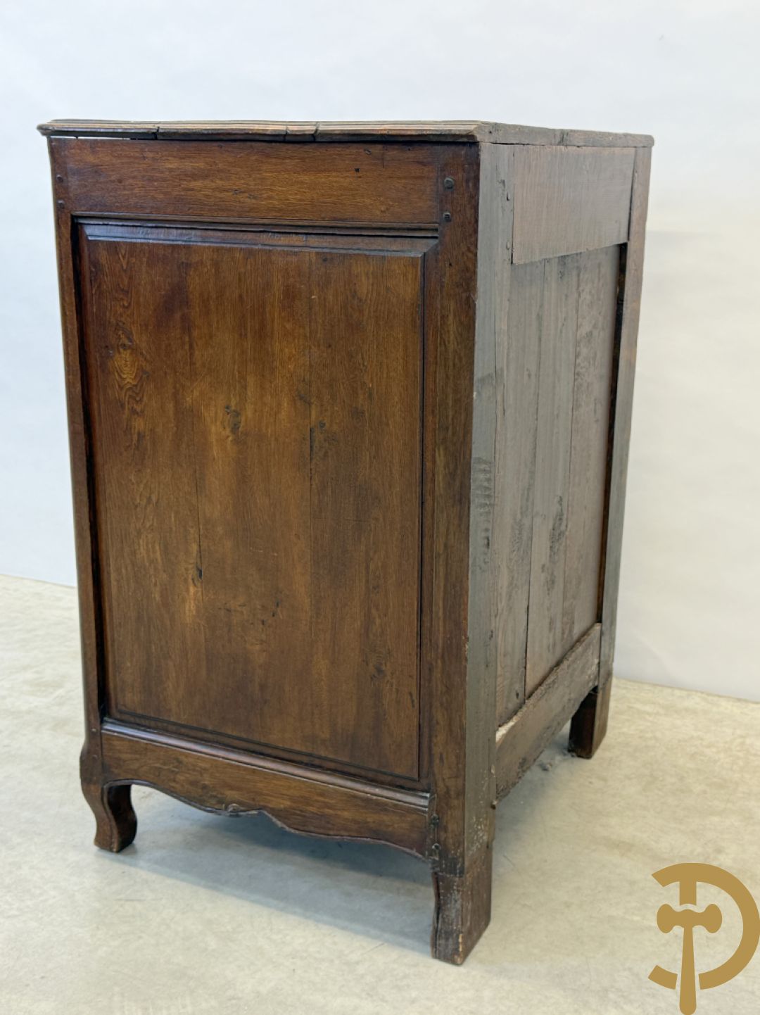 Massief eiken confiturier met deur en lade, 18e