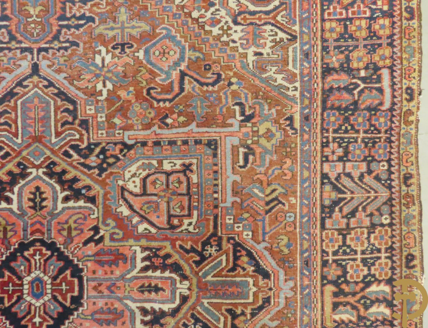 Antiek oosters handgeknoopt tapijt Heriz