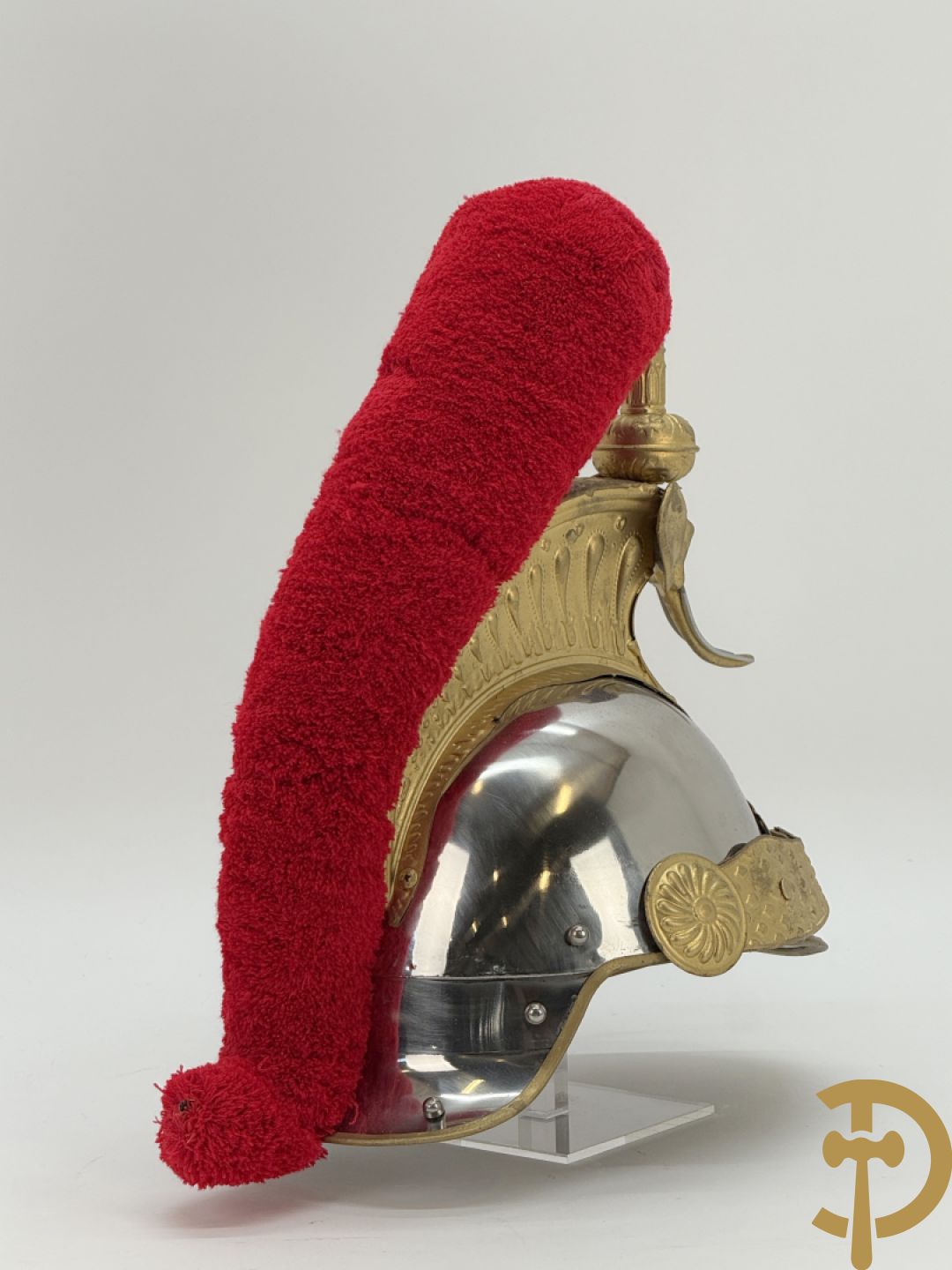 Metalen helm van de Republikeinse garde van de Ivoorkust