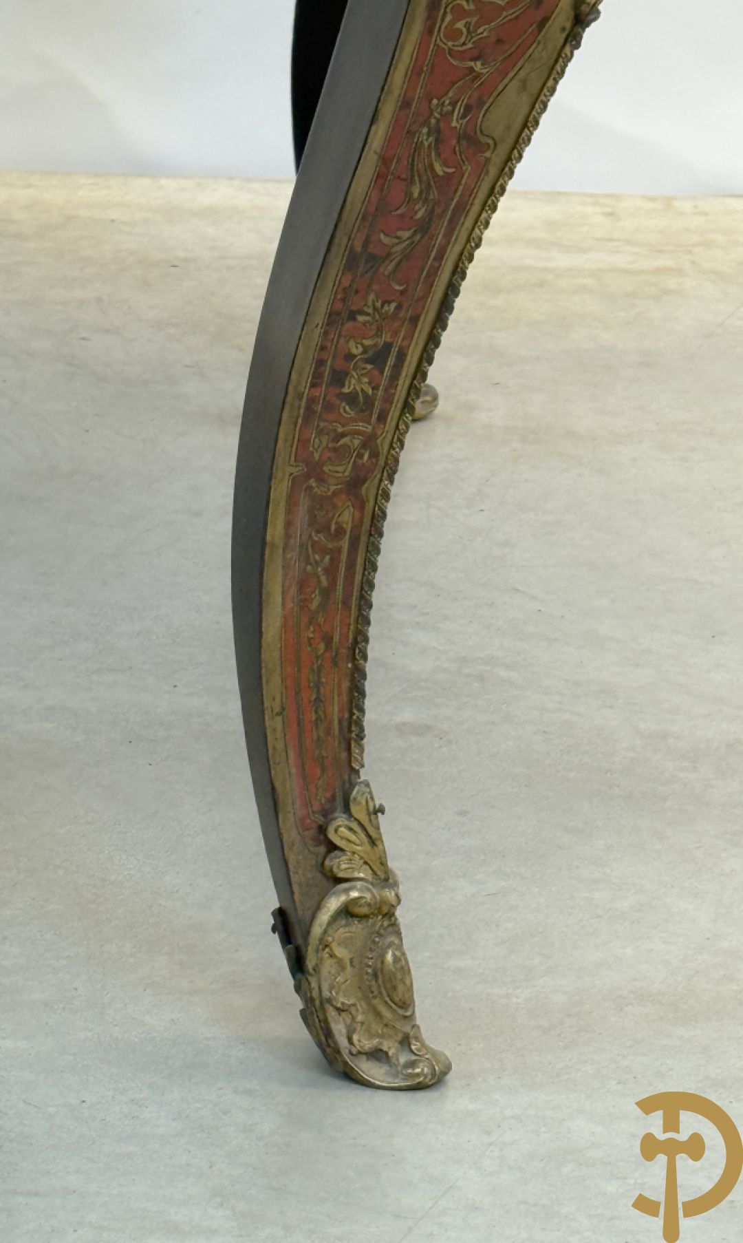 Boulle tafel met lade, Napoleon III, met mooi koperinleg en bronzen ornamenten, 19e