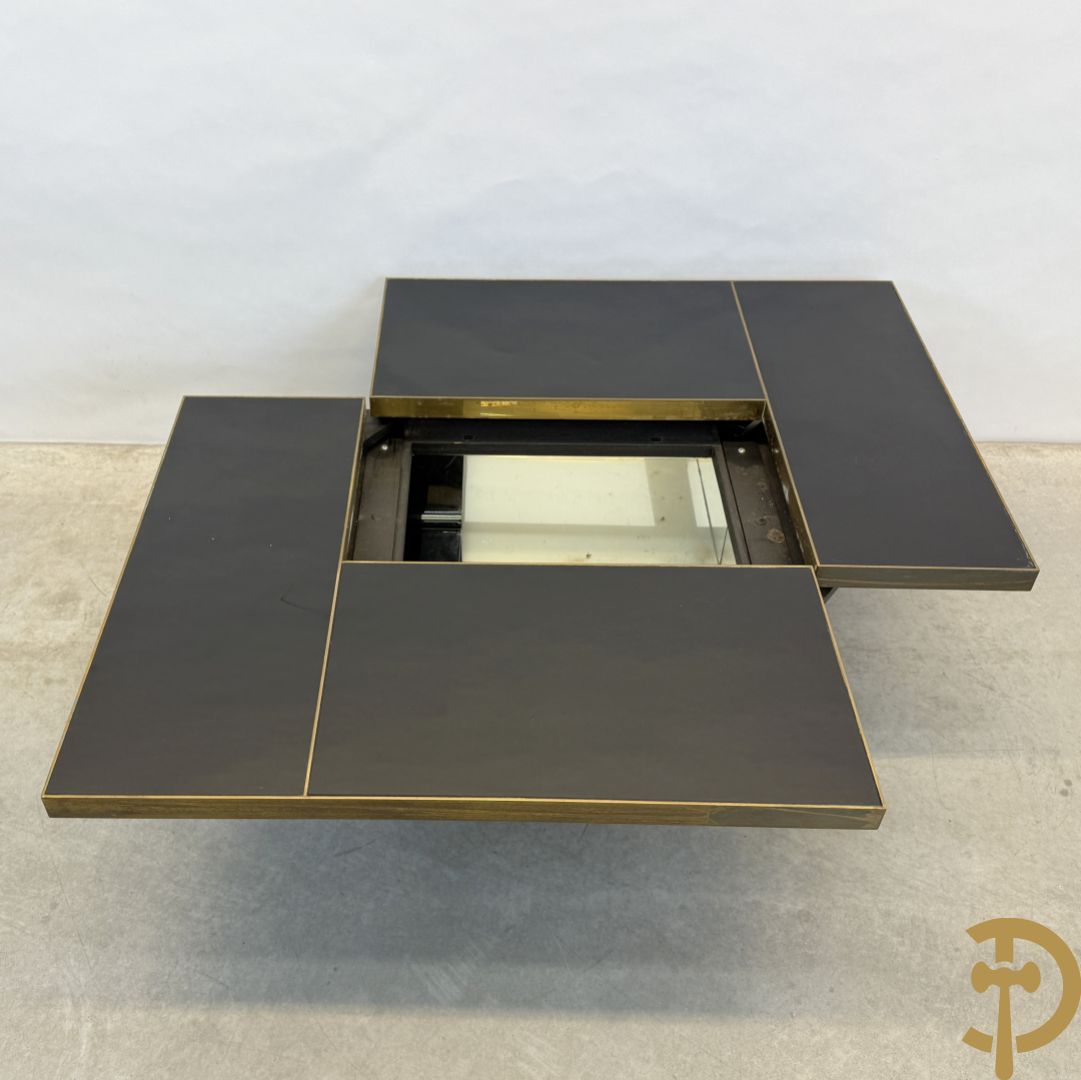 Vintage zwarte salontafel Belgo Chrom met koperomranding en open schuifbare middenpartij - centraal met bar