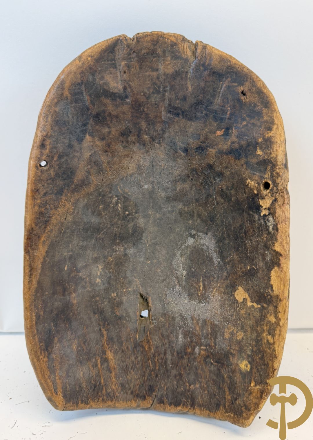 Afrikaanse sculpturen en maskers w.o. Sangye, Dogon, Lega