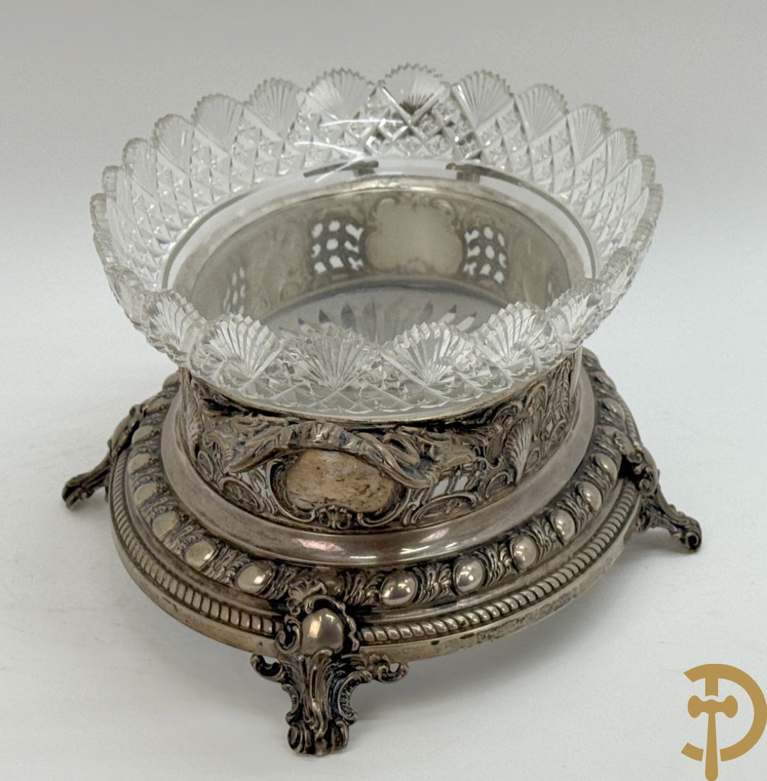 Massief zilveren ovale milieu de table met kristallen coupe