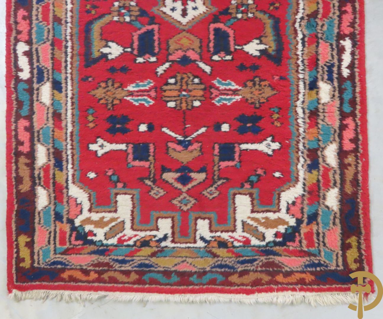 Zes oosterse handgeknoopte tapijten w.o. 2 Bouchara, Hamadan en 2 voettapijtjes