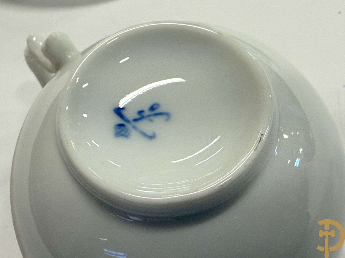 Porseleinen eetservies met bloemendecor, Eschenbach + Porseleinen eet- en koffieservies met gebloemde rand, Fürstenberg