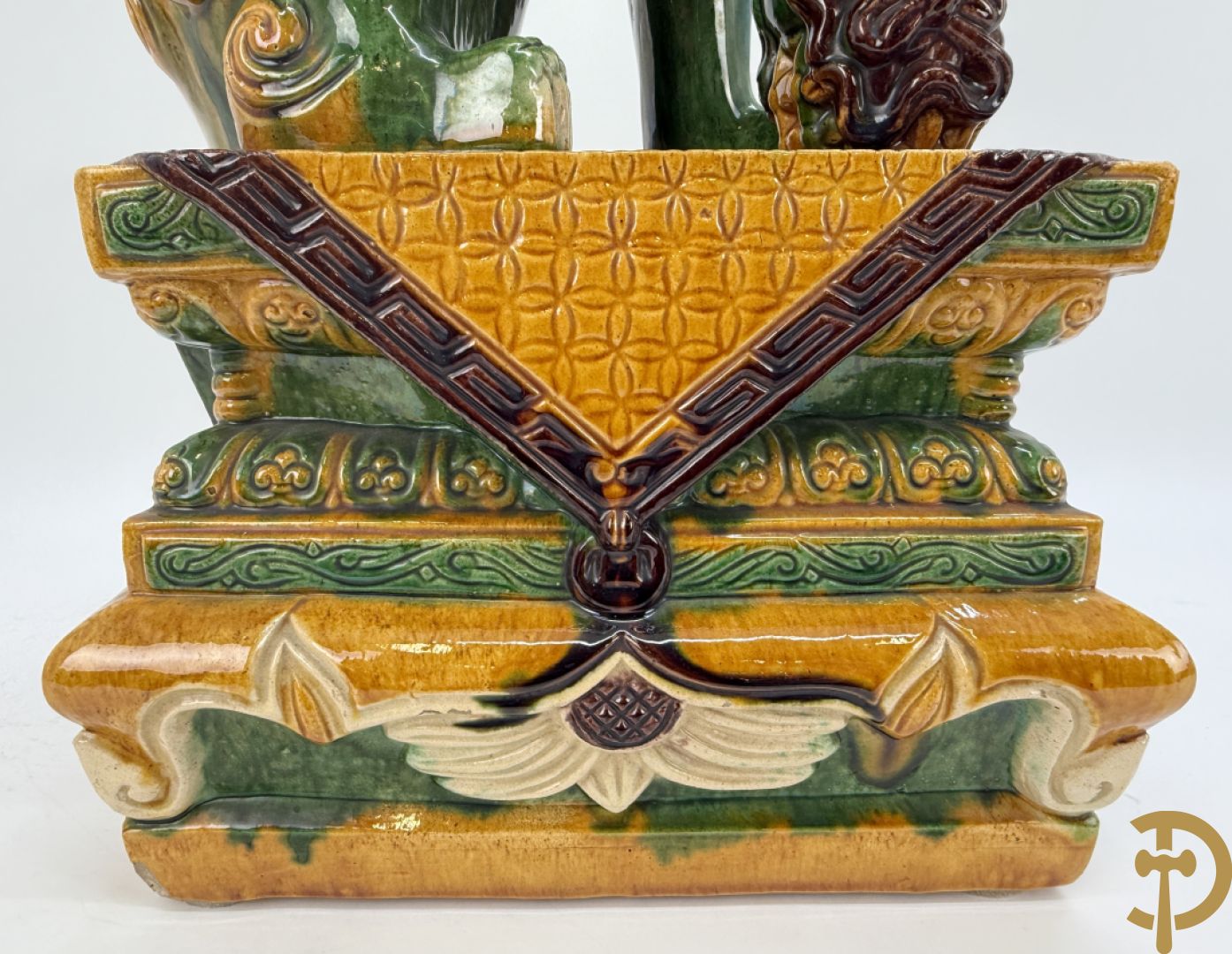 Paar Aziatische geglazuurde Aziatische fo-honden