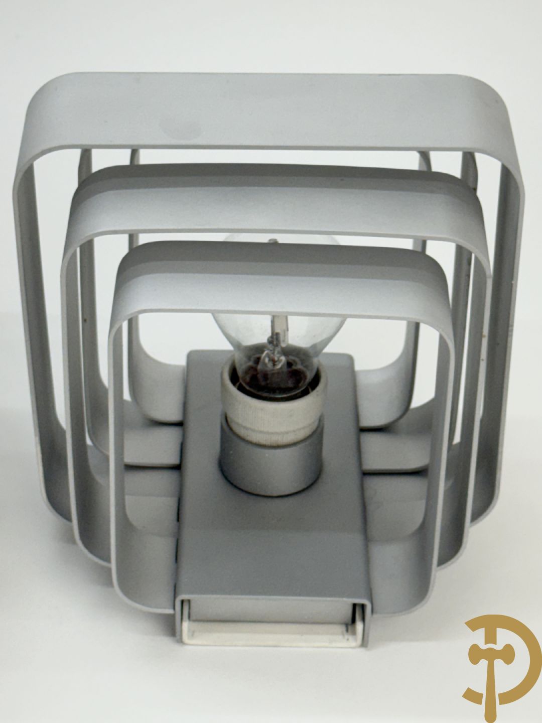 Paar wandlampen in zilverkleur naar Jules Wabbes, uitgegeven door Wever & Ducré