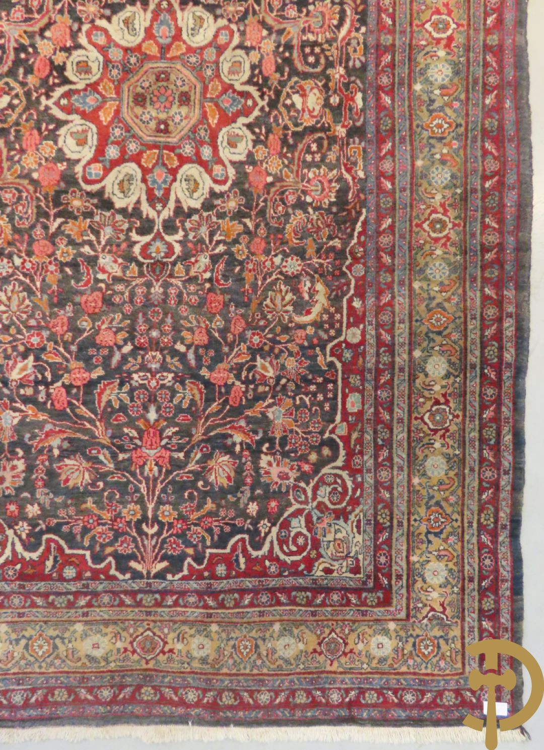 Oosters handgeknoopt tapijt Bidjar met centraal medaillon en bloemendecor