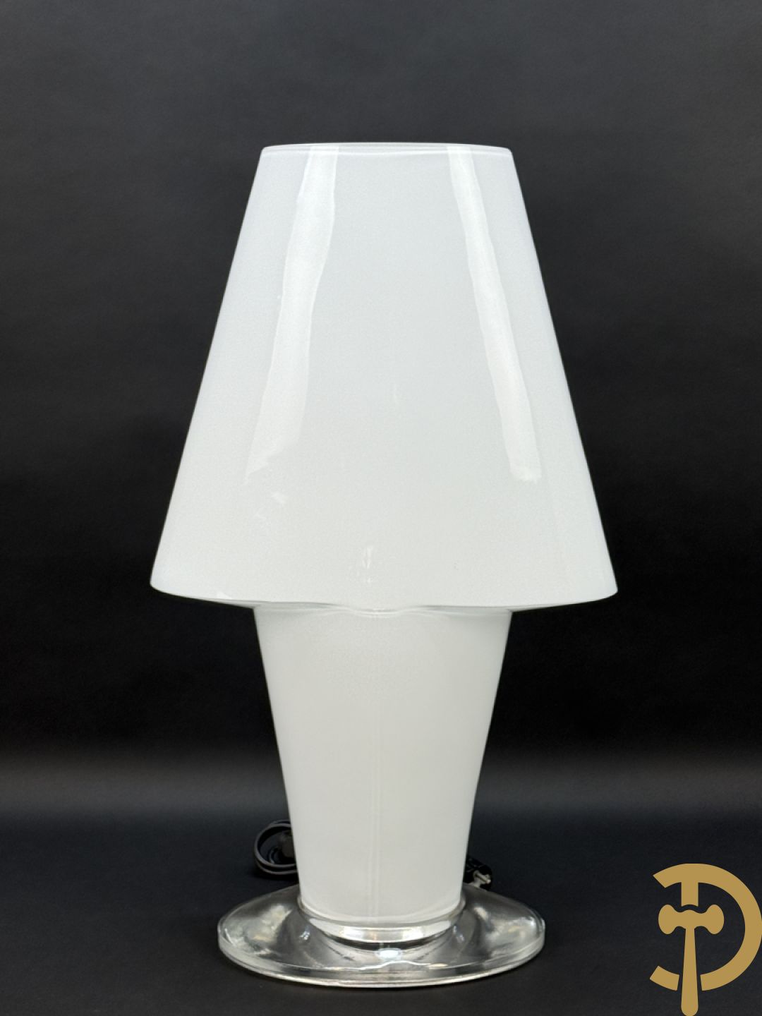 Design melkglazen lampadaire, AV Mazzega XL