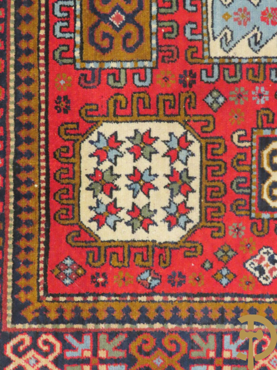 Drie oosterse handgeknoopte tapijten Kaukasus