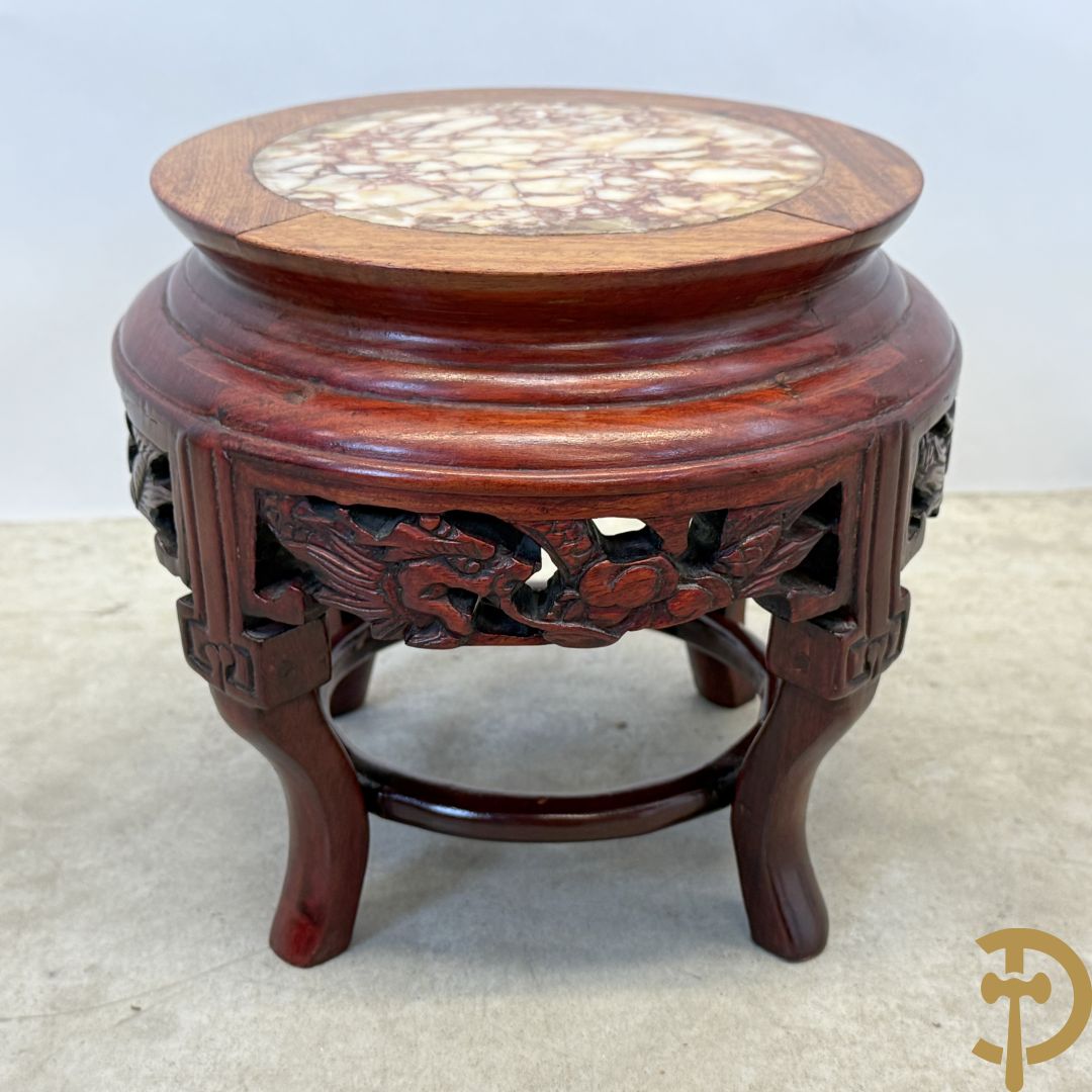 Chinese hardhouten lage sokkel + Chinese hardhouten hoge sokkel op 5 poten + Chinese hardhouten kleine sokkel