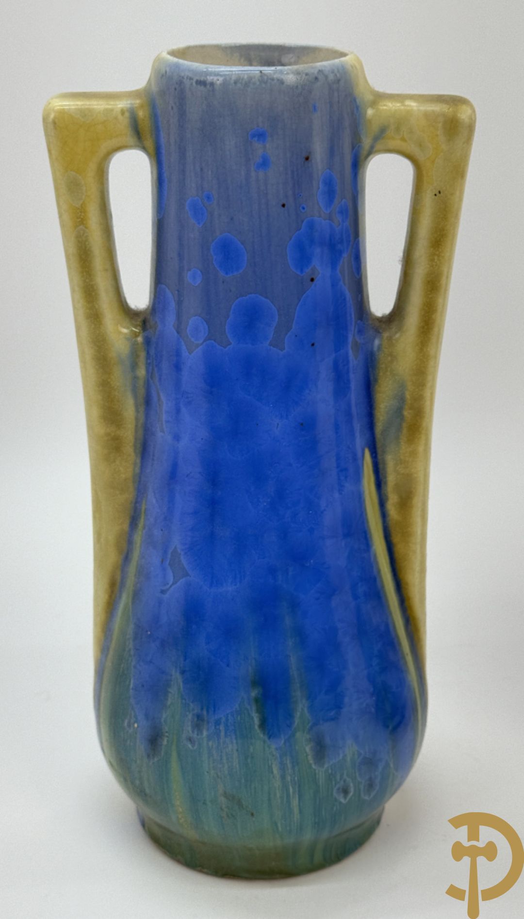 Paar Art deco vazen in meerkleurige keramiek, Pierrefonds (Oise streek), onderaan getekend V H