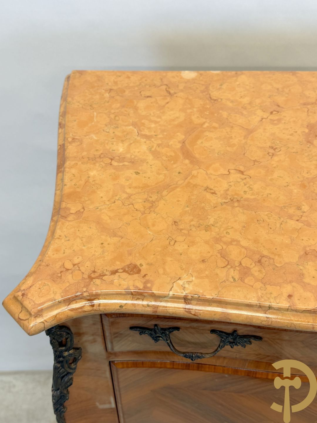 Notelaren klapsecretaire met 4 lades en bloemenmarquetterie, bezet met bronzen ornamenten - bovenaan met marmeren blad