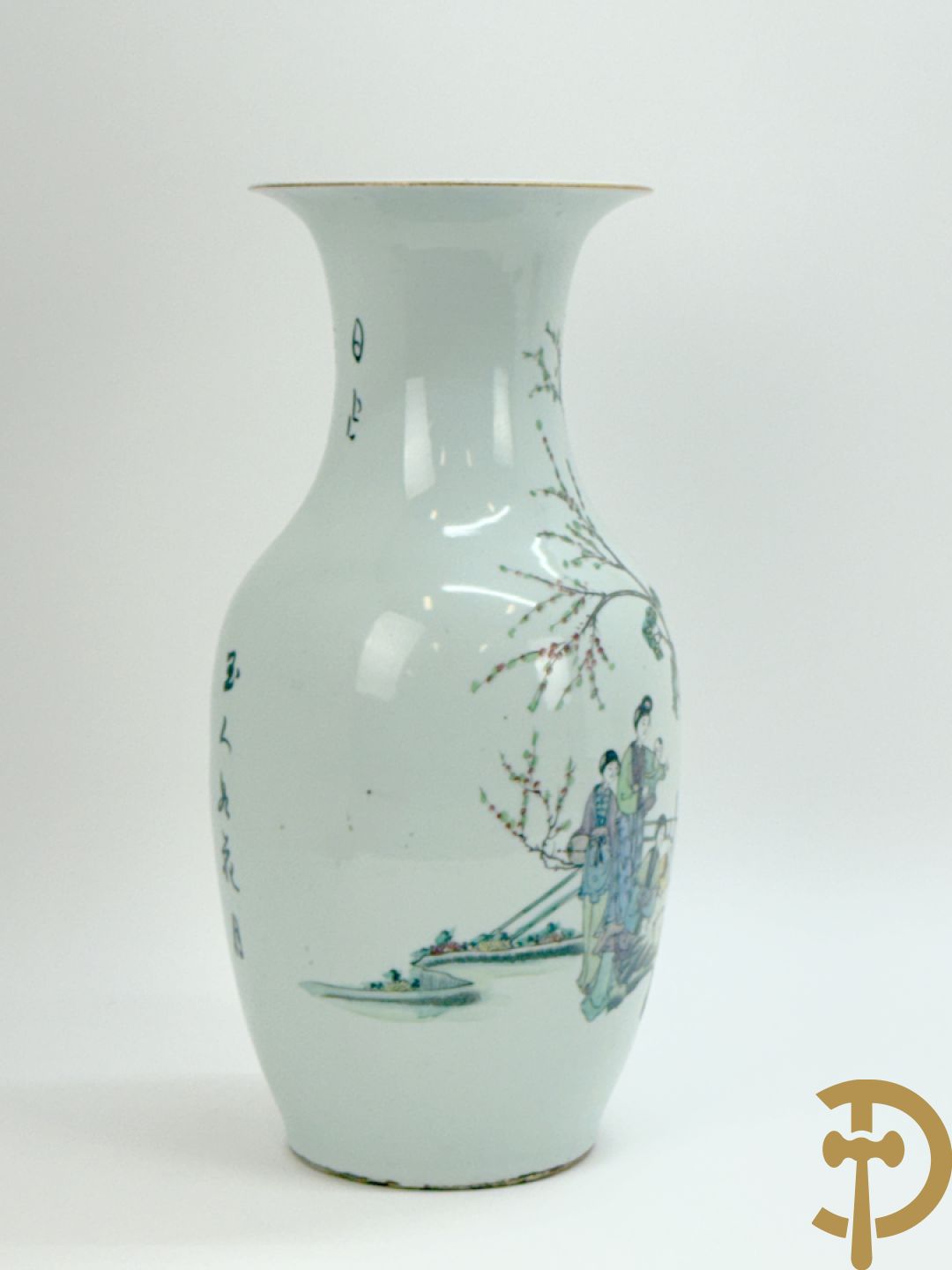 Chinese porseleinen vaas met decor van Chinese dames en kinderen