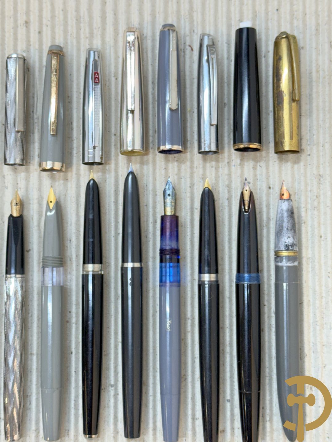 Vijftien oude vulpennen w.o. 5 uit de jaren 