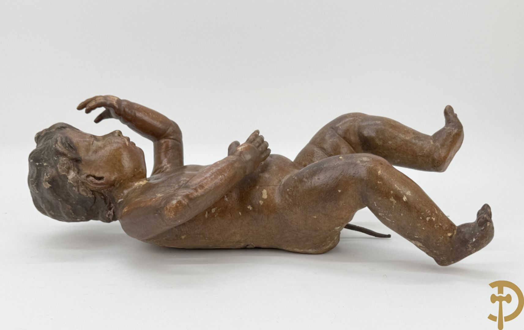 Paar houtgesculpteerde en gepolychromeerde cupido